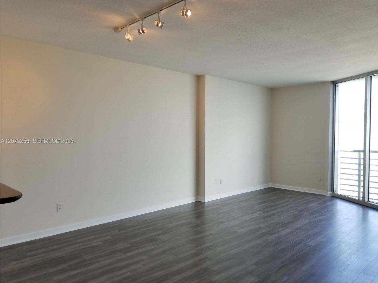 335 S Biscayne Blvd, Unit 3802, Miami, FL 33131 Photo