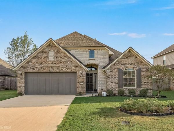 617 Labarre Lane, Bossier City, LA 71111