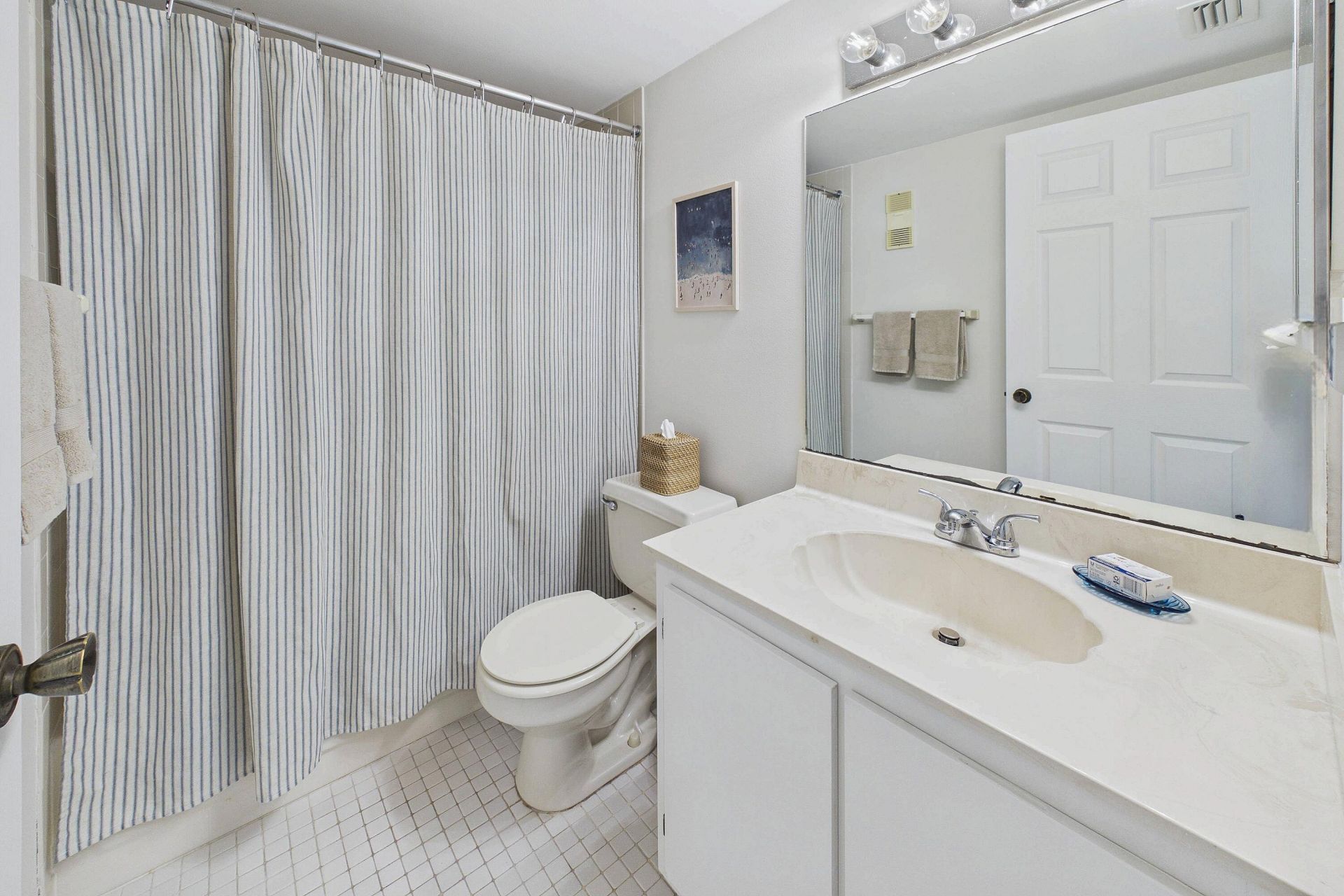 15451 Pembridge Drive, Unit 203, Delray Beach, FL 33484 Photo