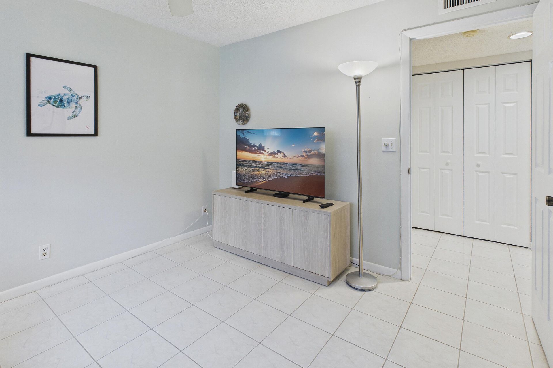 15451 Pembridge Drive, Unit 203, Delray Beach, FL 33484 Photo