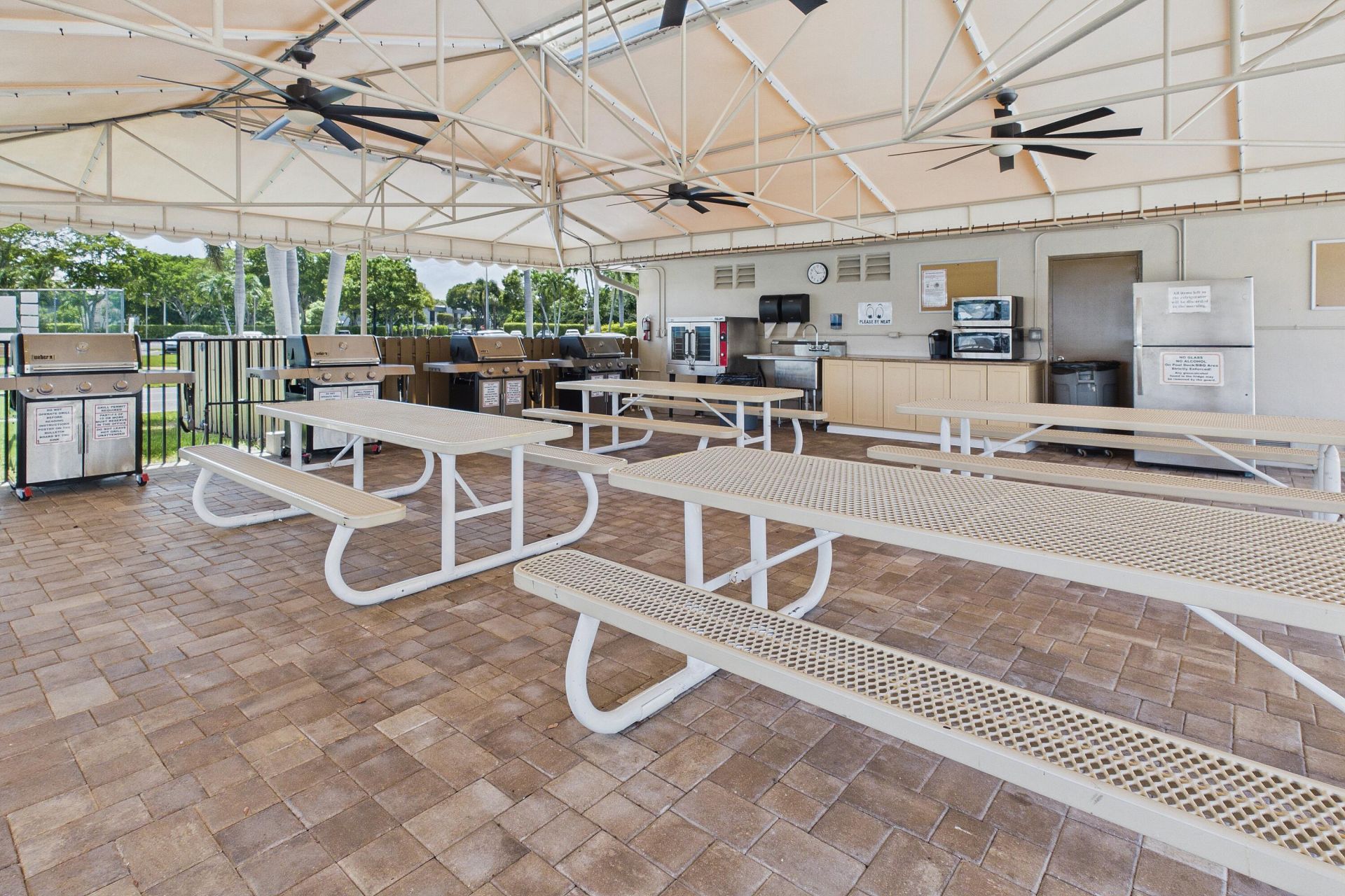 15451 Pembridge Drive, Unit 203, Delray Beach, FL 33484 Photo
