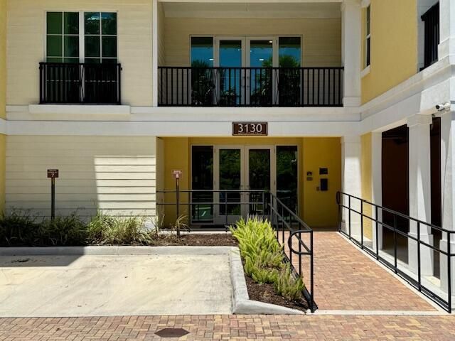 225 S Latitude Circle, Unit 204, Delray Beach, FL 33483 Photo