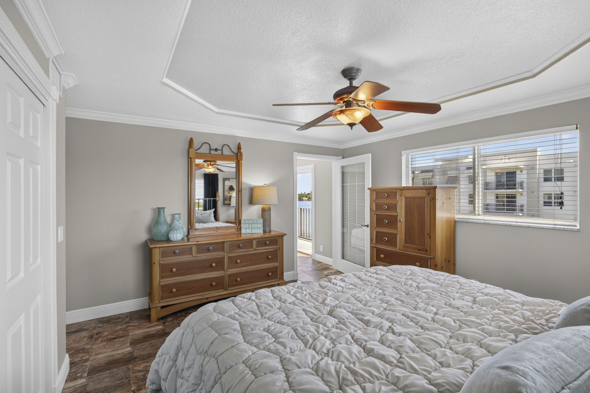 1206 S Lake Drive, Unit 504, Lantana, FL 33462 Photo