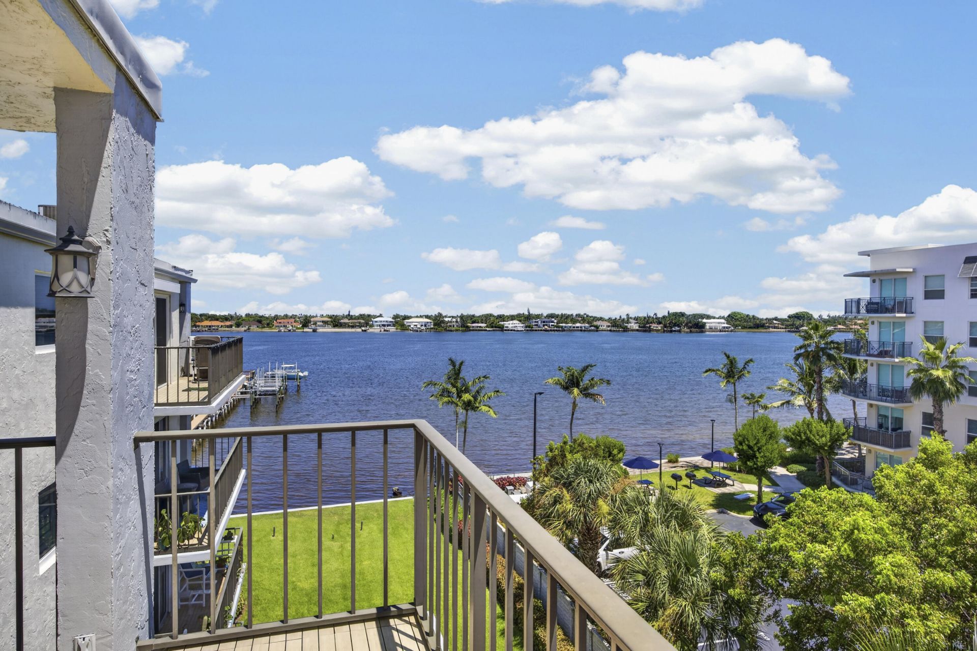 1206 S Lake Drive, Unit 504, Lantana, FL 33462 Photo