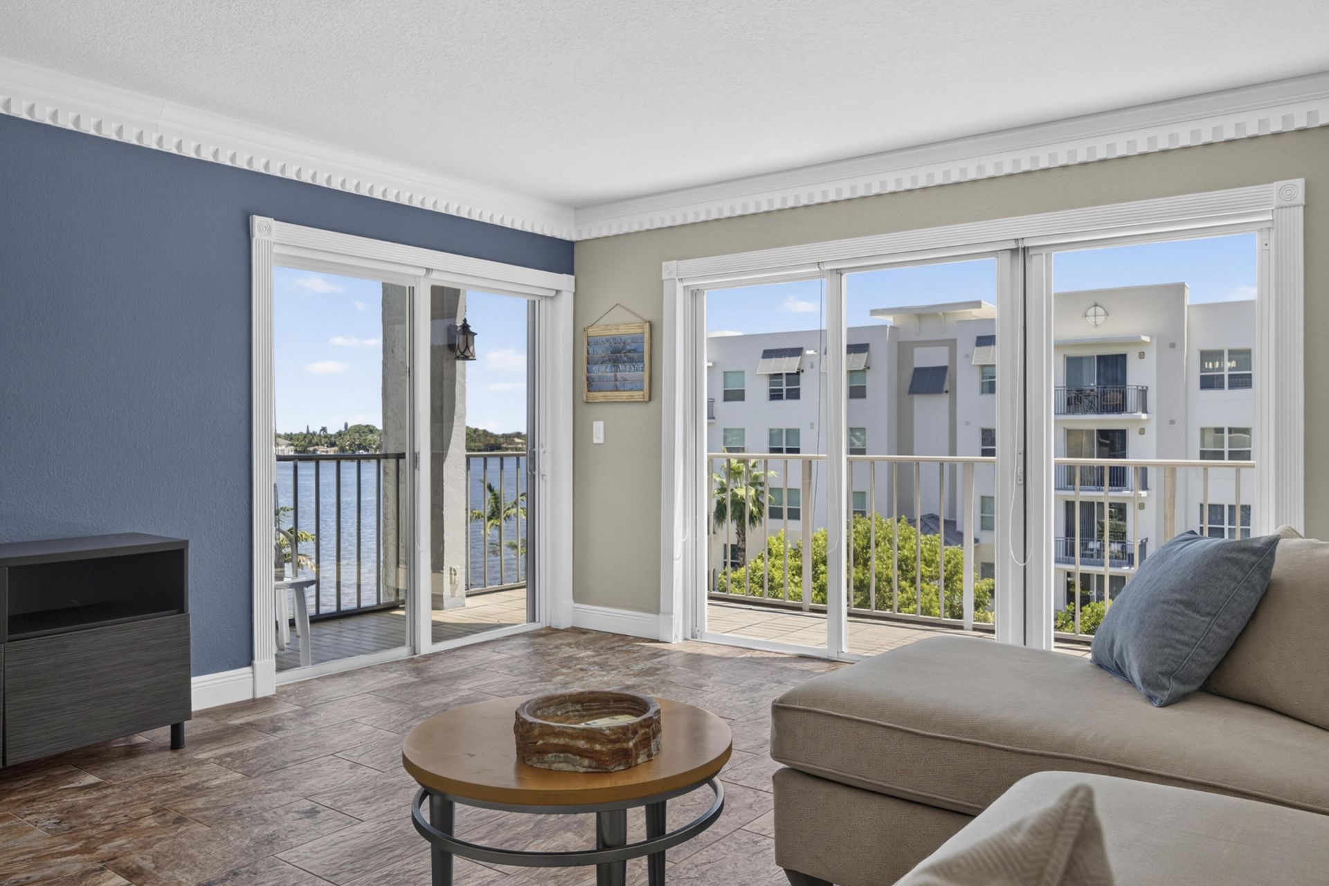 1206 S Lake Drive, Unit 504, Lantana, FL 33462 Photo