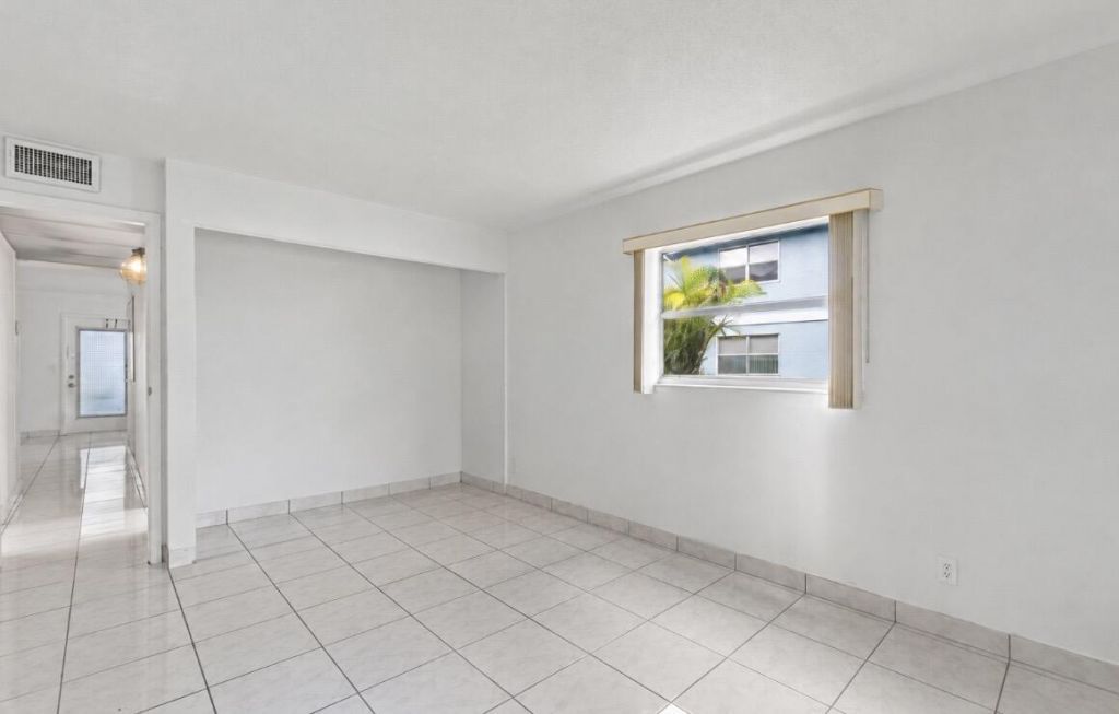 260 Brittany F, Delray Beach, FL 33446 Photo