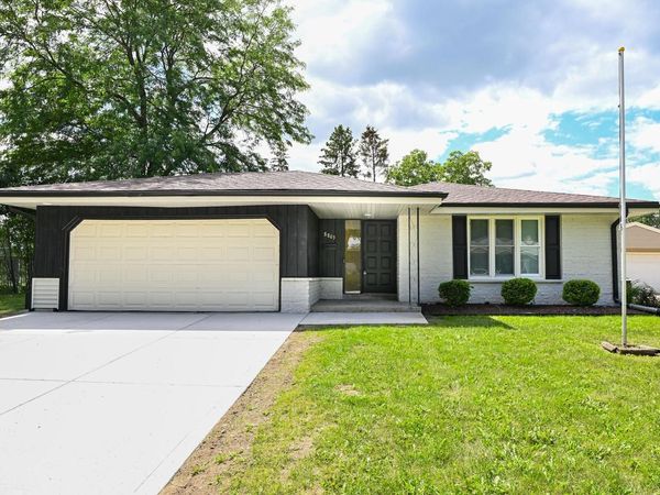 8803 W Cheyenne STREET, Milwaukee, WI 53224