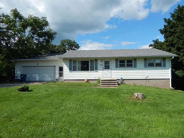 109 E 6th Street , Sherrard, IL 61281