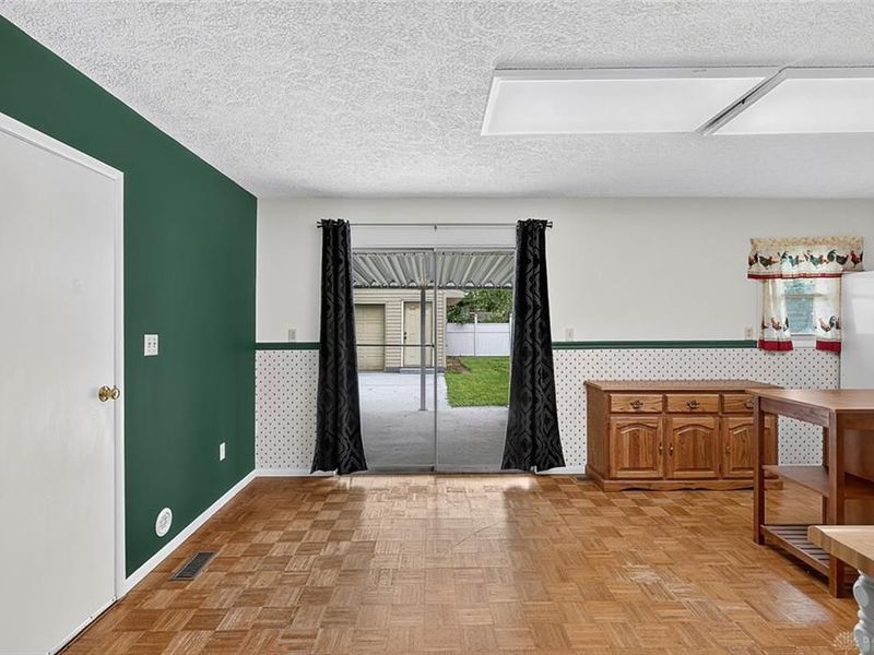 98 Moore Drive, Franklin, OH 45005 Photo 22