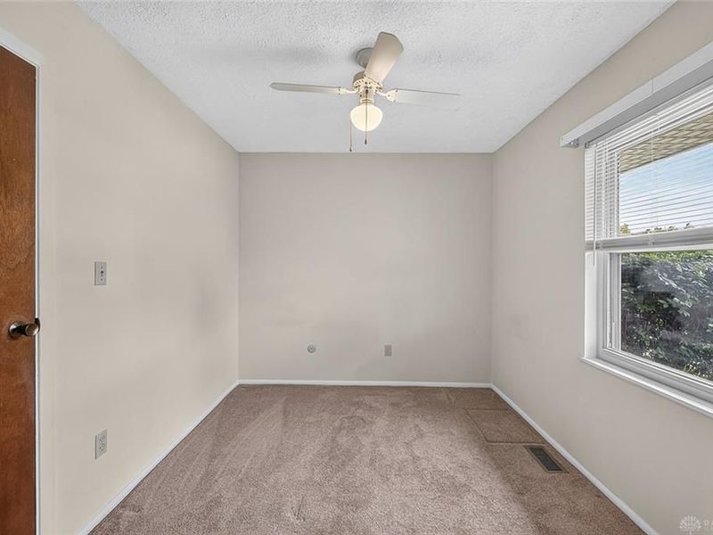 98 Moore Drive, Franklin, OH 45005 Photo 35