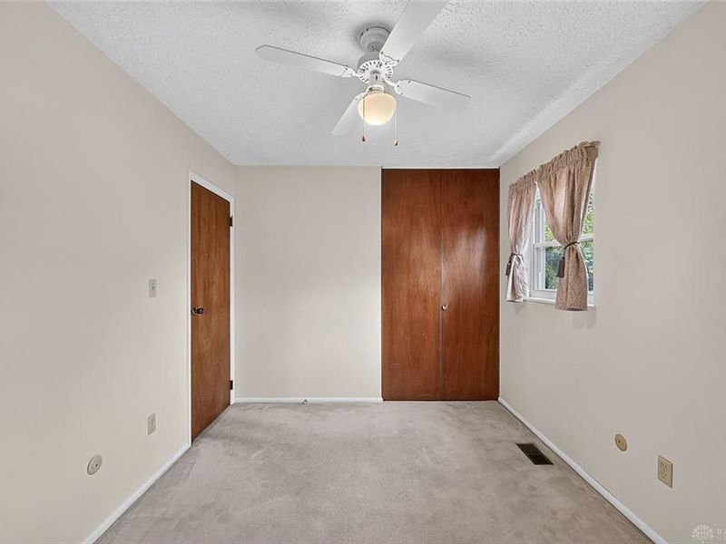 98 Moore Drive, Franklin, OH 45005 Photo 38