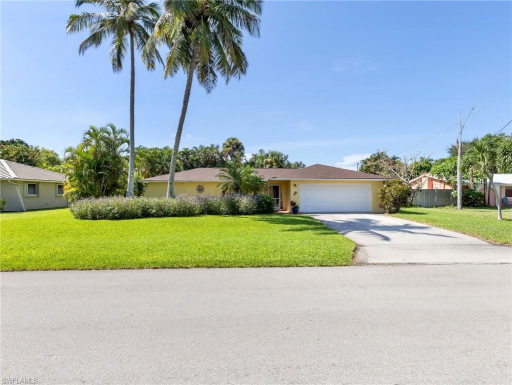376 Prather Dr, Fort Myers, FL 33919 Photo