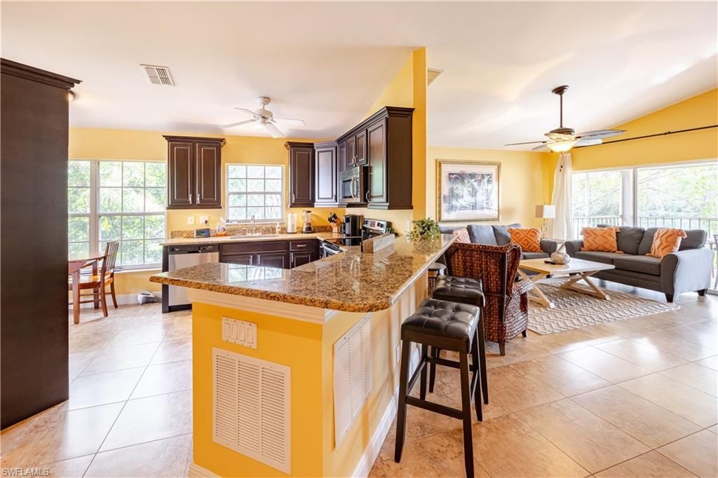 3705 Fieldstone Blvd , Unit 404, Naples, FL 34109 Photo