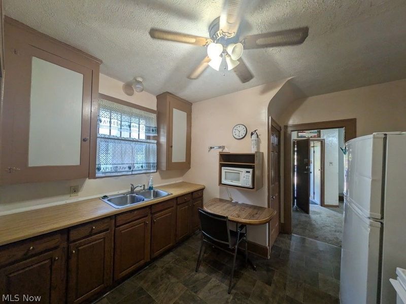 223 Greenfield Avenue SW, Canton, OH 44706 Photo 10