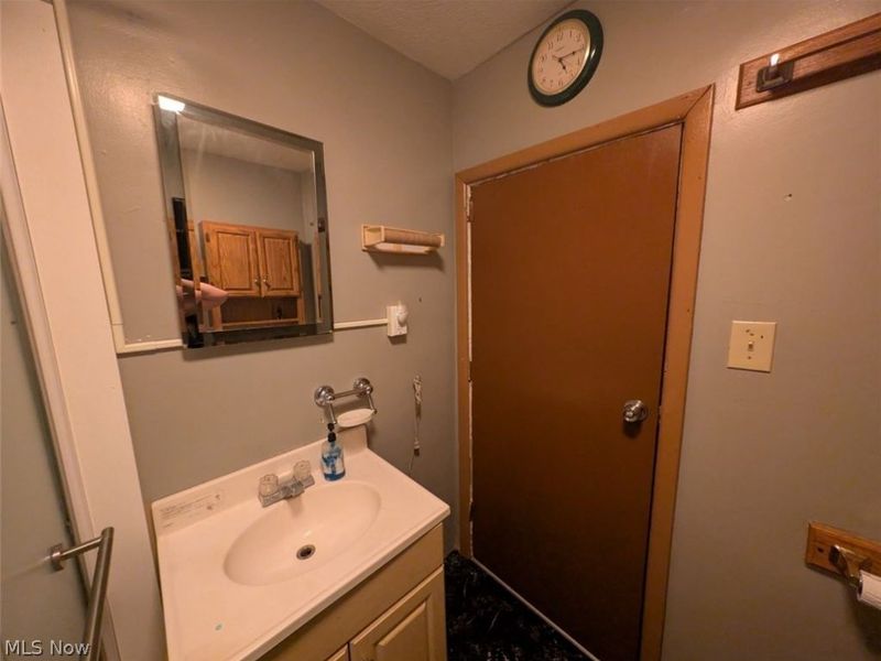 223 Greenfield Avenue SW, Canton, OH 44706 Photo 12
