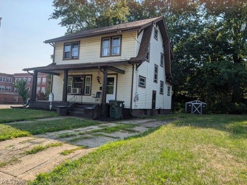 223 Greenfield Avenue SW, Canton, OH 44706 Photo 3