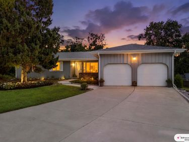 10061 Miami Circle, Omaha, NE 68134
