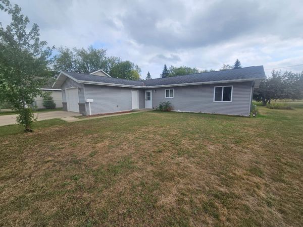 1010 4th Street SW, Crosby, MN 56441
