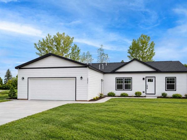 2421 Oak Preserve Court, Saint Cloud, MN 56304