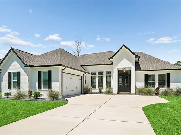 712 ELISE Lane, Madisonville, LA 70447