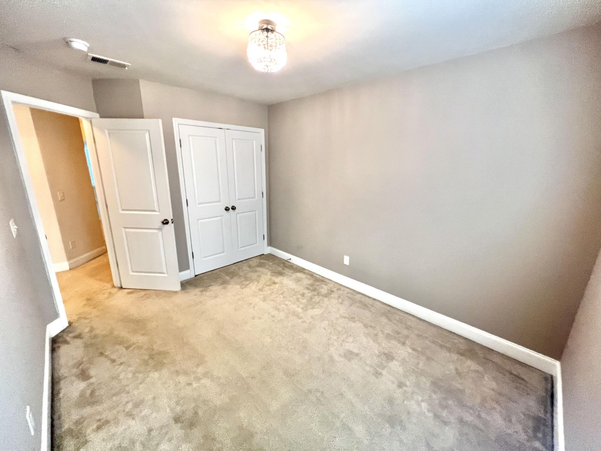 1708 Restoration Court Photo 14