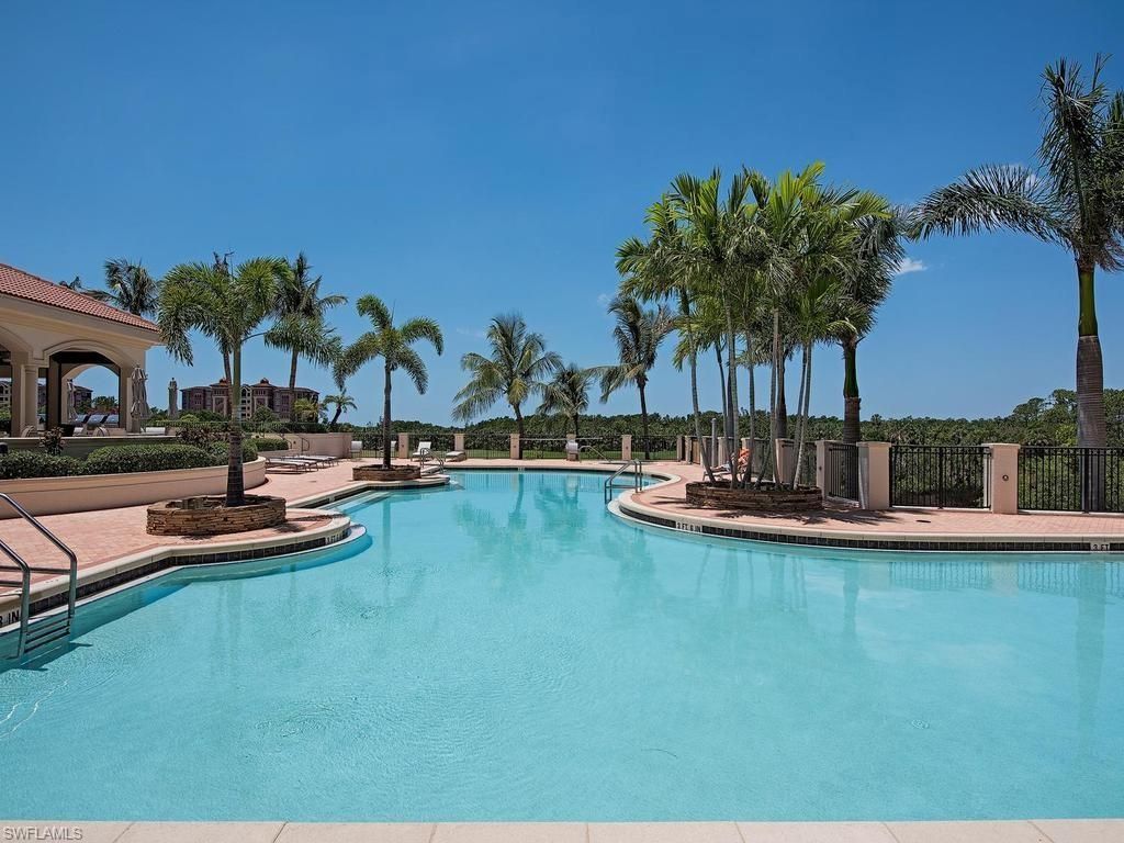 23850 Via Italia Cir , Unit 2006, Estero, FL 34134 Photo