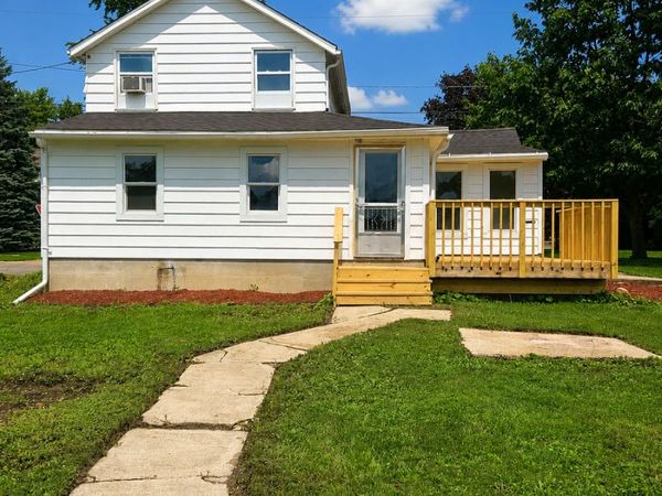 511 W North Street , Polo, IL 61064