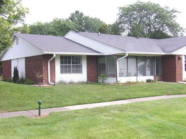 7405 Clarendon Court , Unit 073, Fox Lake, IL 60020