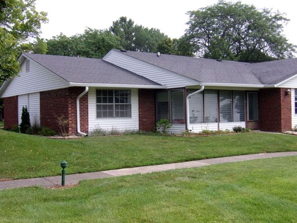 7405 Clarendon Court , Unit 073, Fox Lake, IL 60020