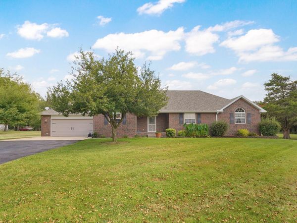 10720 Lawrence 1170, Mt Vernon, MO 65712