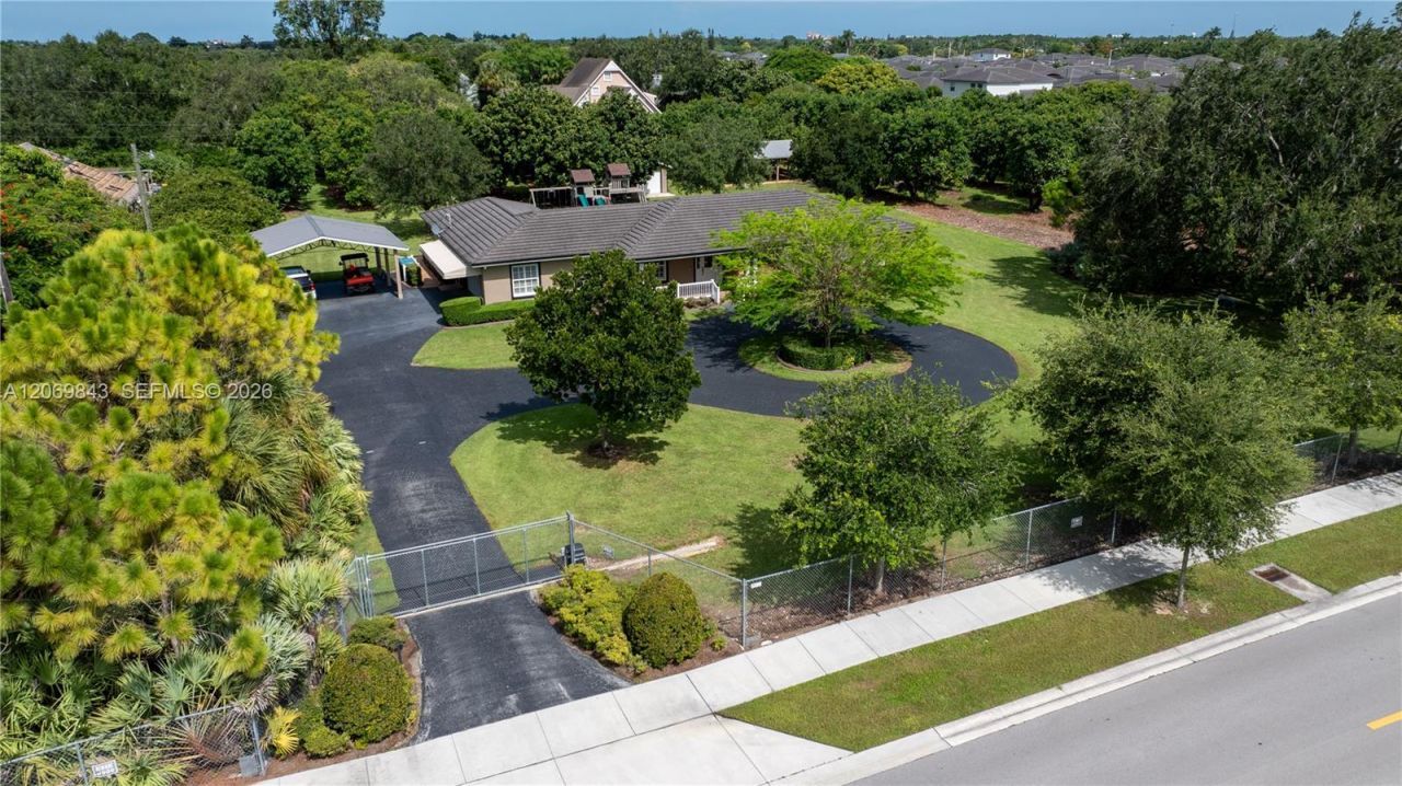 28905 SW 169 Ave , Homestead, FL 33030 Photo