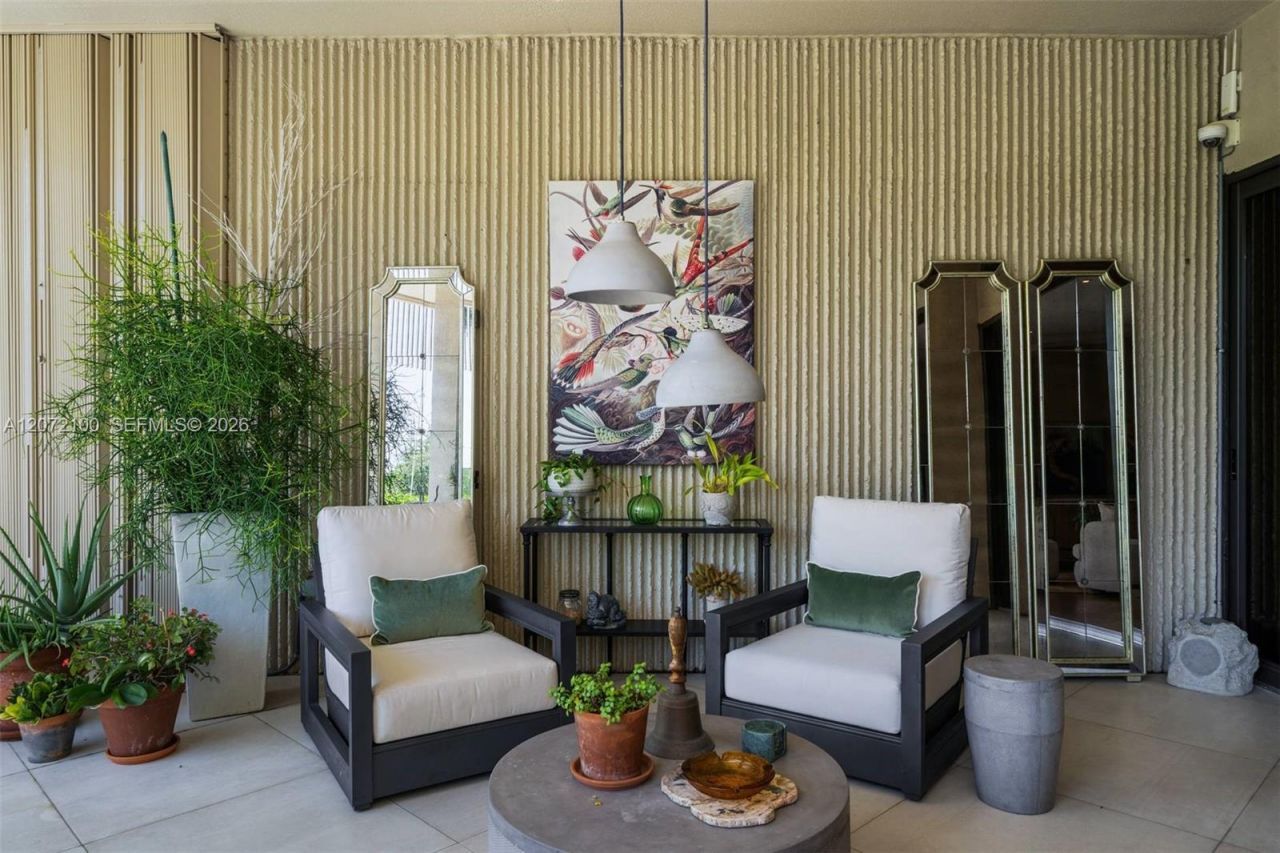 2901 S Bayshore Drive , Unit 1B, Miami, FL 33133 Photo