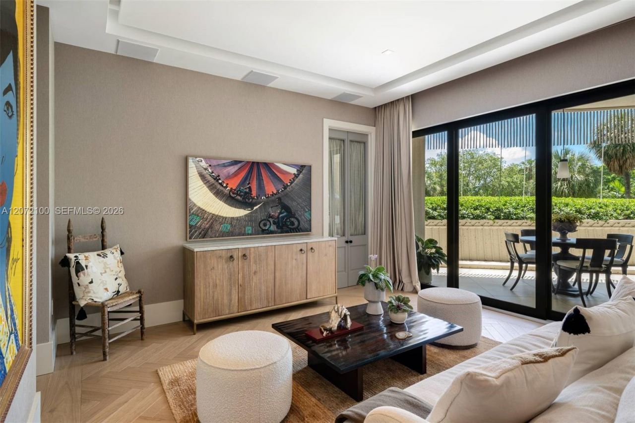 2901 S Bayshore Drive , Unit 1B, Miami, FL 33133 Photo