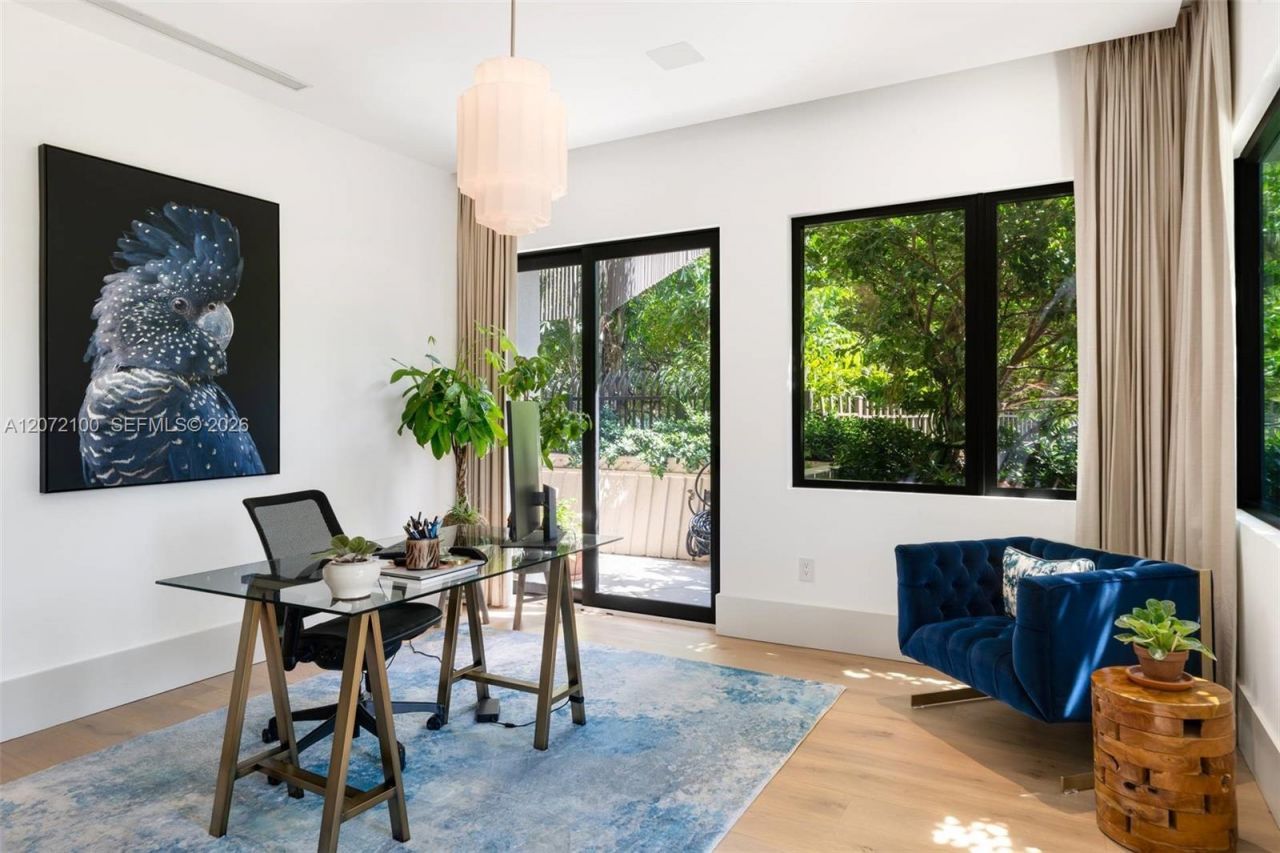 2901 S Bayshore Drive, Unit 1B, Miami, FL 33133 Photo