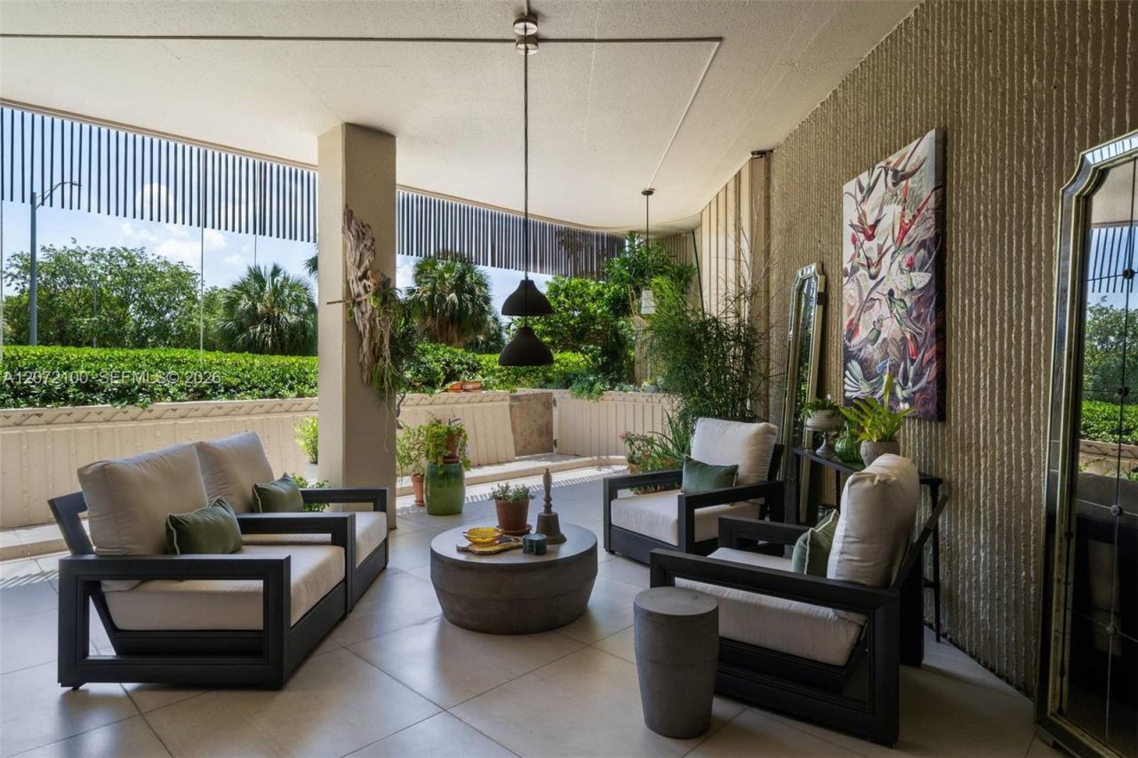2901 S Bayshore Drive , Unit 1B, Miami, FL 33133 Photo