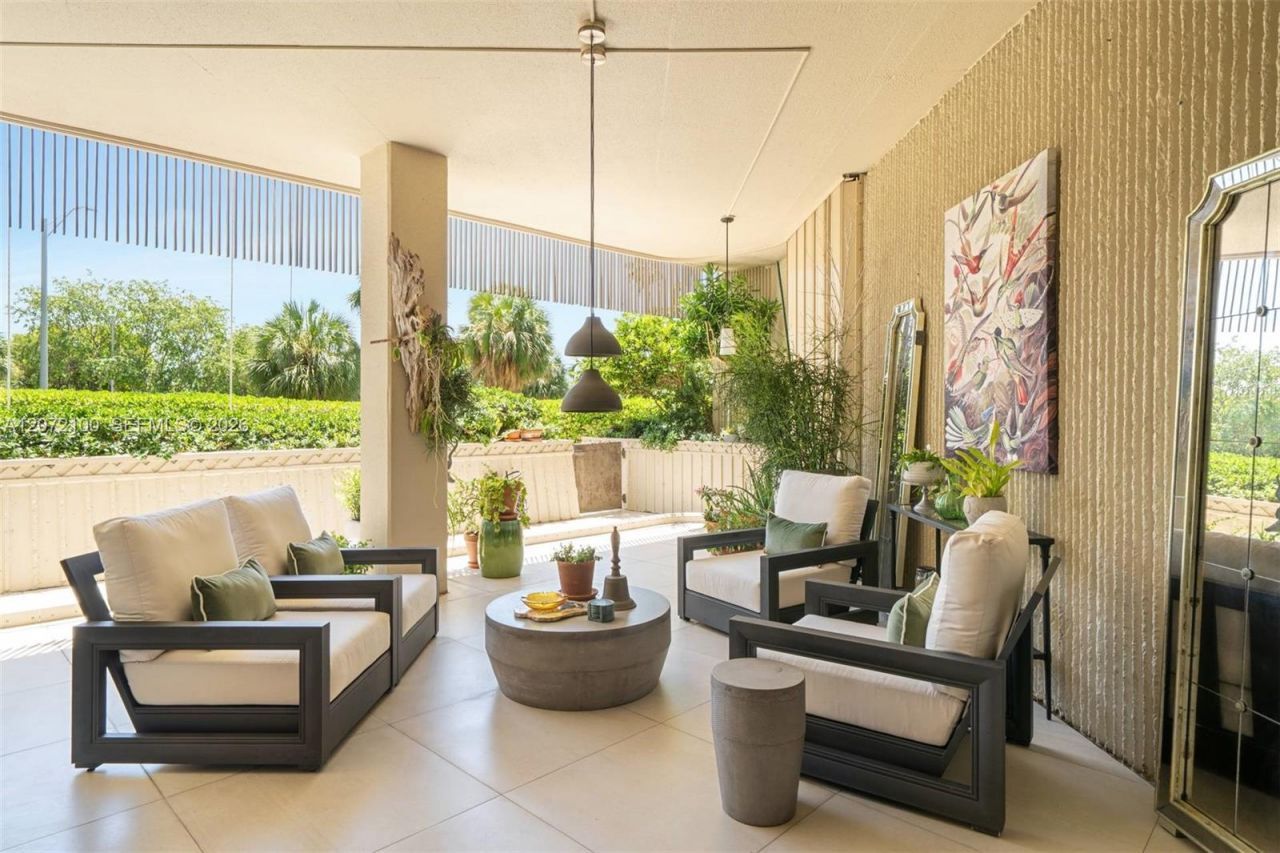 2901 S Bayshore Drive, Unit 1B, Miami, FL 33133 Photo