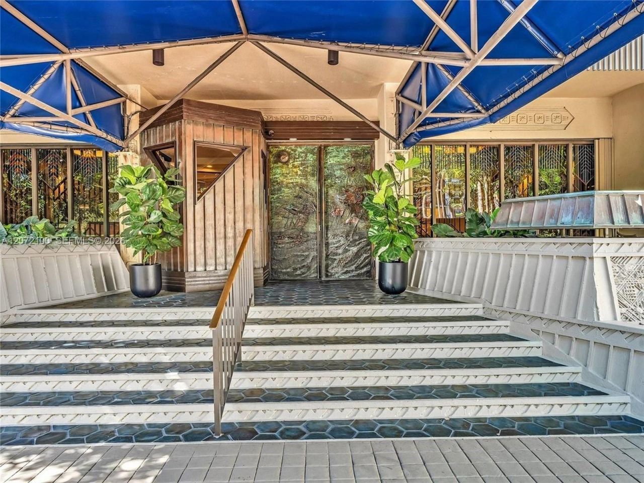 2901 S Bayshore Drive , Unit 1B, Miami, FL 33133 Photo