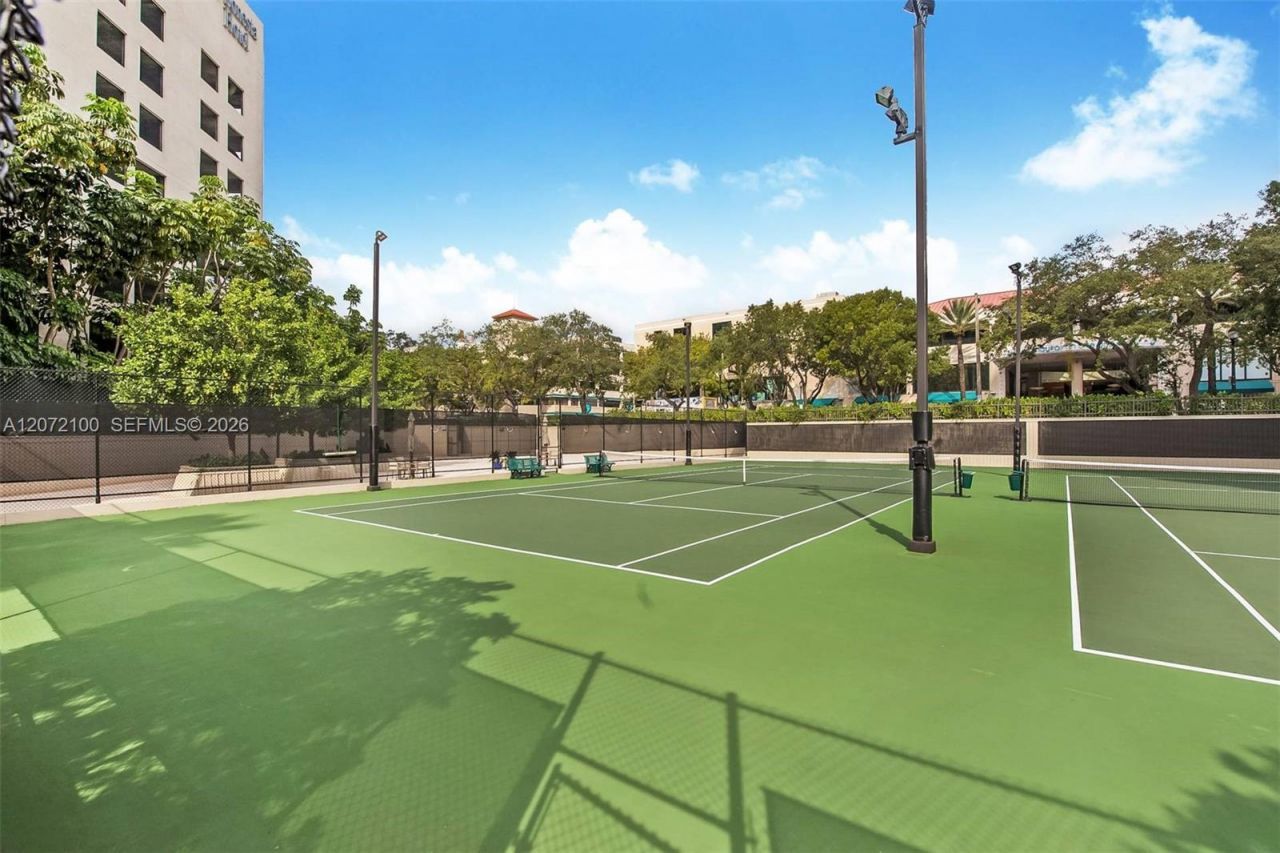 2901 S Bayshore Drive , Unit 1B, Miami, FL 33133 Photo