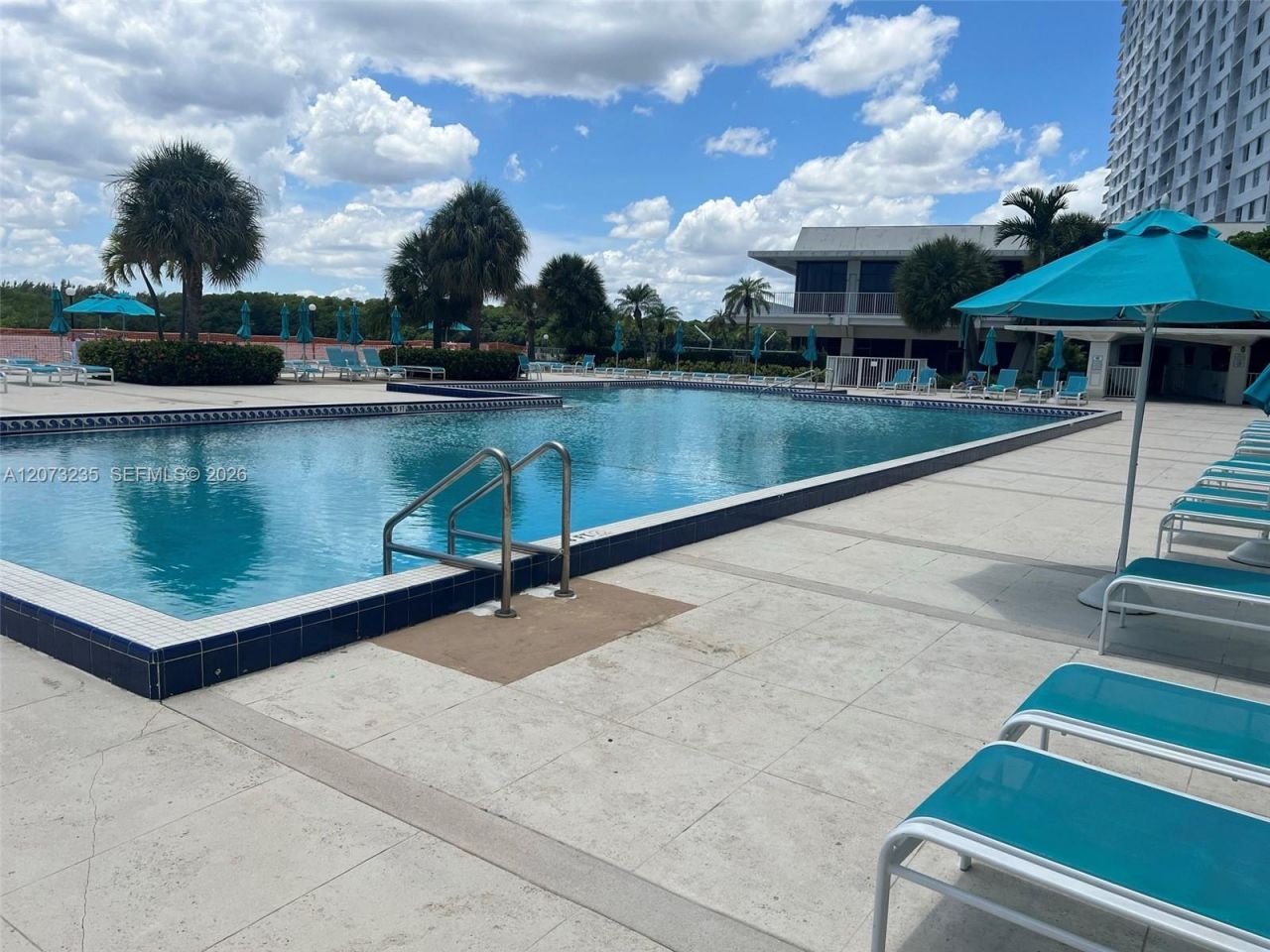 300 Bayview Dr, Unit 603, Sunny Isles Beach, FL 33160 Photo