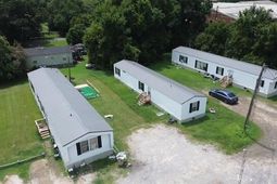 136 Dowdy Street photo 4