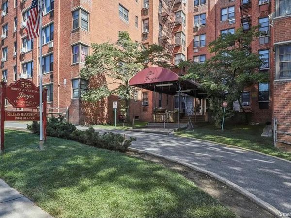 555 Bronxs river road, Unit 1k, Yonkers, NY 10704
