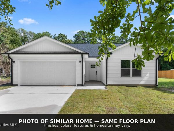 626 Bright Harvest Drive , Maysville, NC 28555