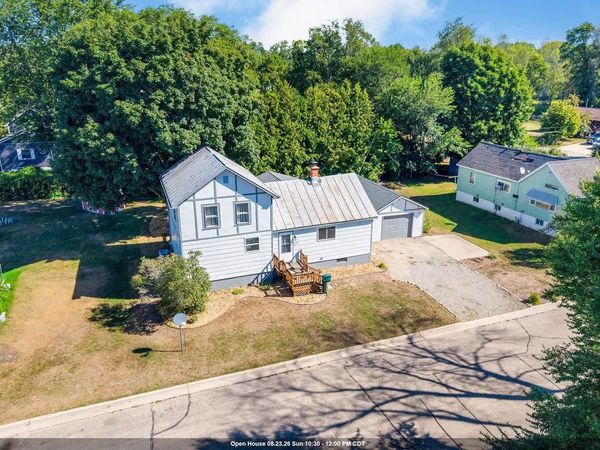 617 4TH STREET, Oconto, WI 54153