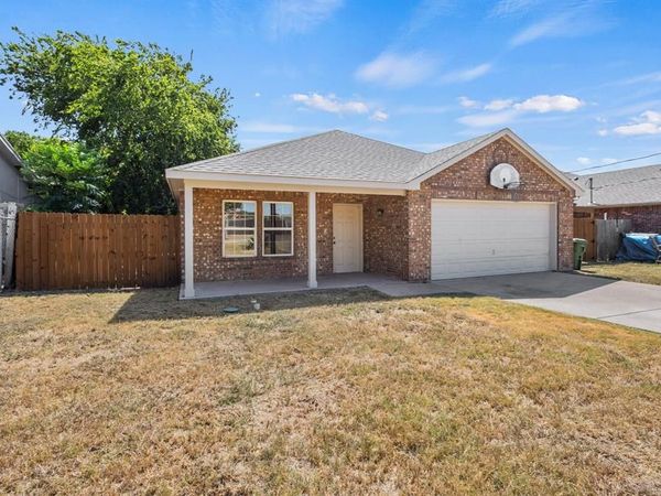 4920 S Peachtree Road, Balch Springs, TX 75180