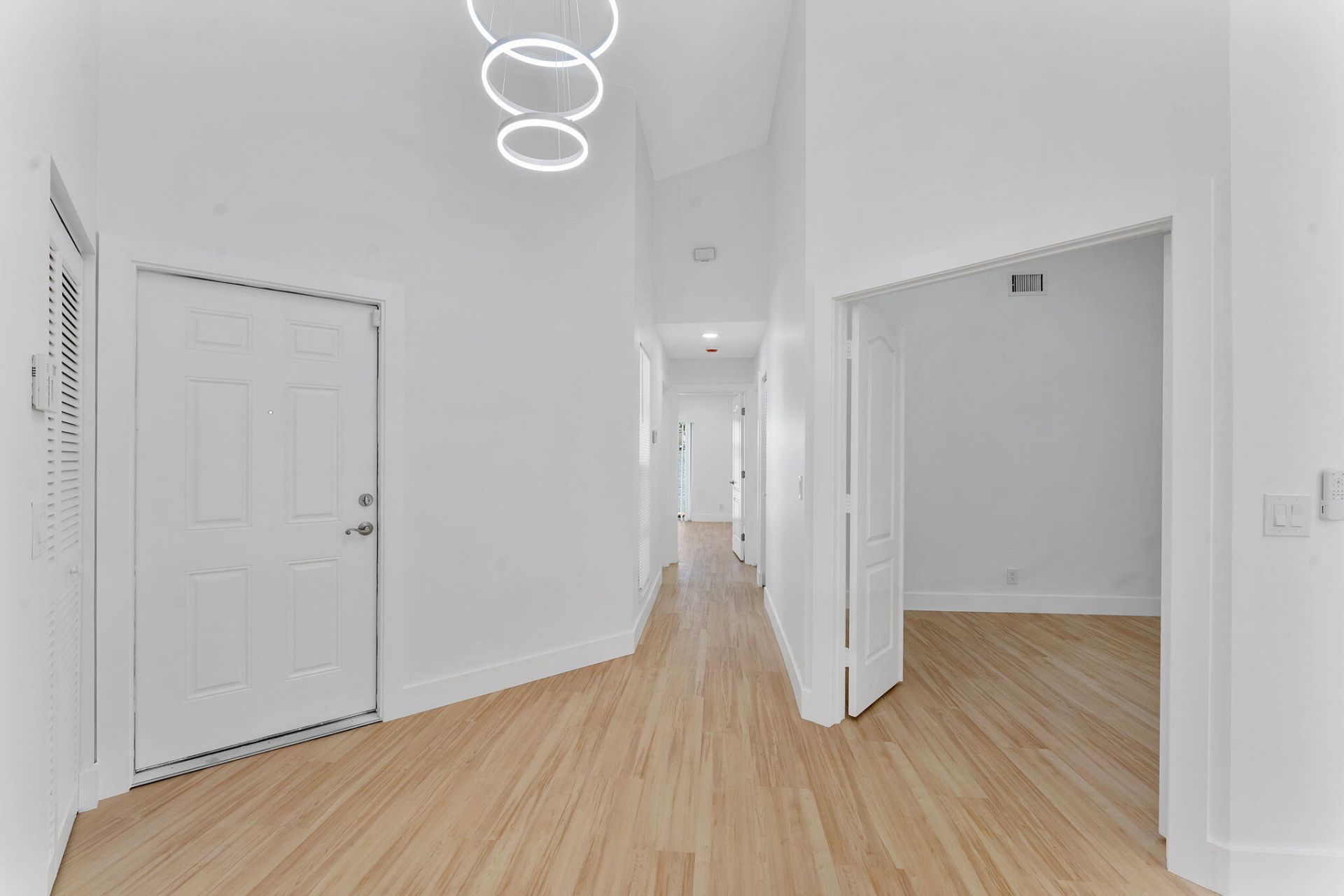 897 Dickens Place, West Palm Beach, FL 33411 Photo