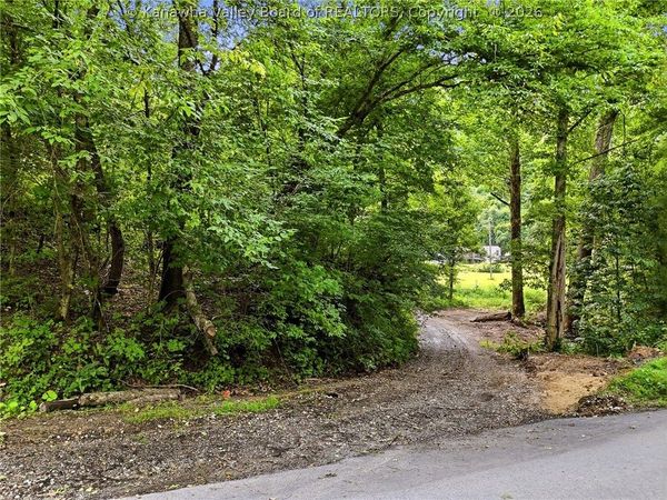 0 Hartland Road, Clay, WV 25043