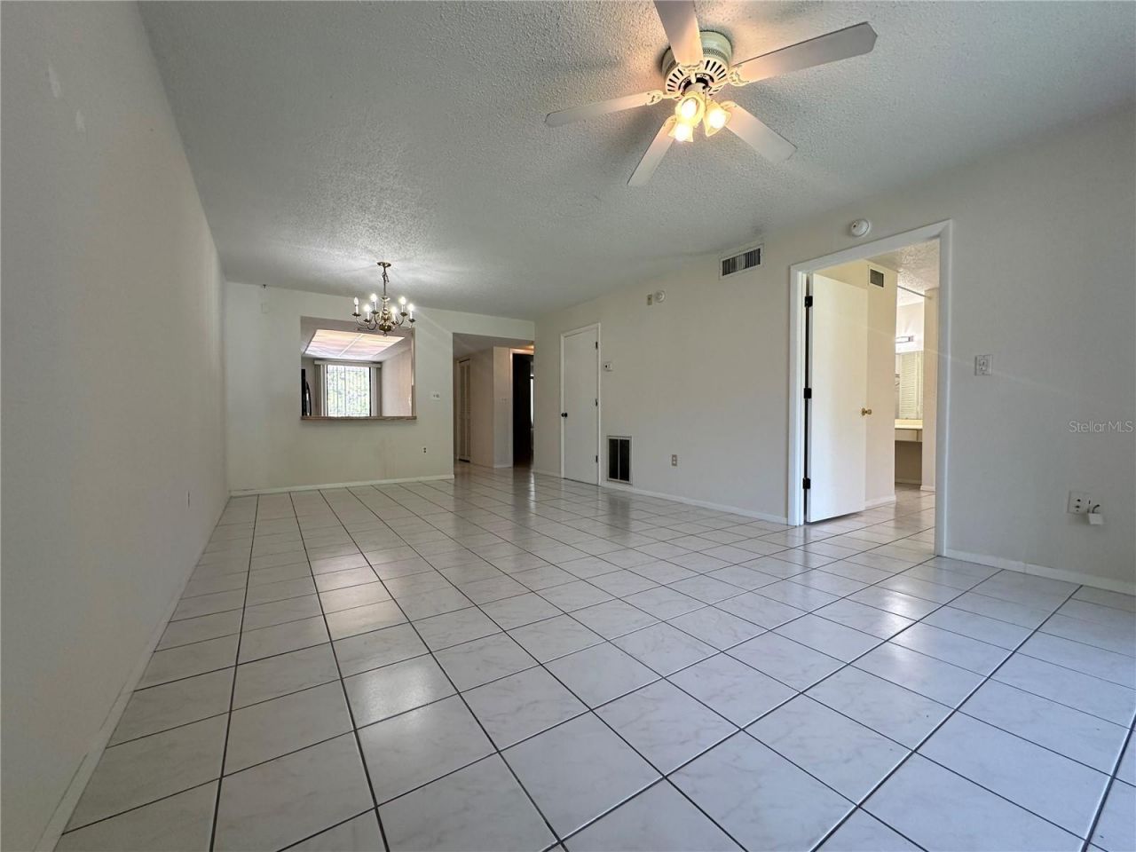 7205 Curtiss Avenue, Unit 2B, Sarasota, FL 34231 Photo