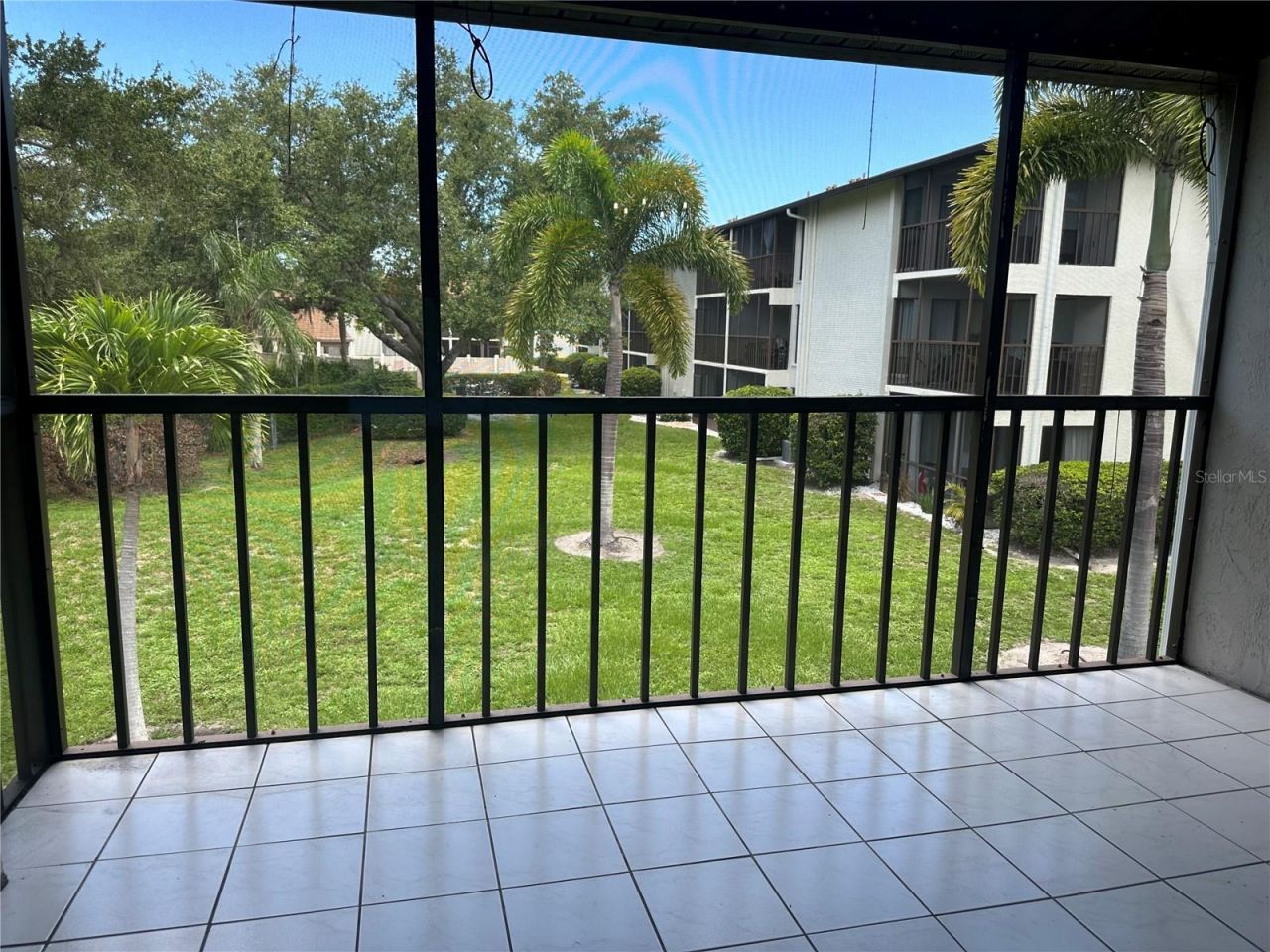7205 Curtiss Avenue, Unit 2B, Sarasota, FL 34231 Photo