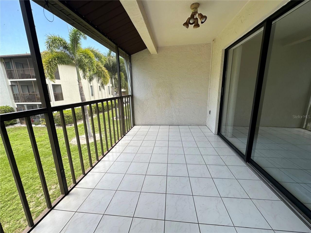 7205 Curtiss Avenue, Unit 2B, Sarasota, FL 34231 Photo