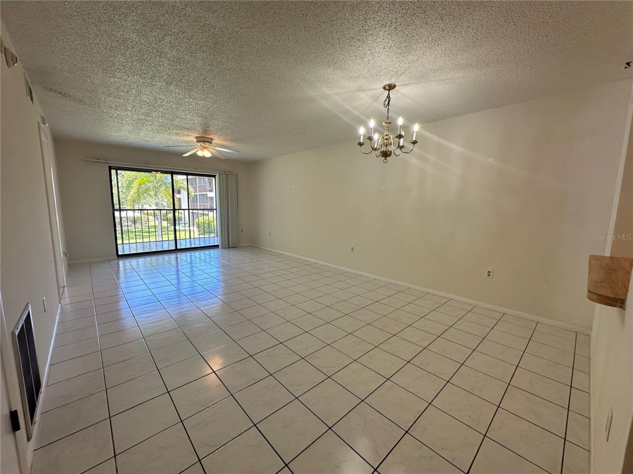 7205 Curtiss Avenue, Unit 2B, Sarasota, FL 34231 Photo